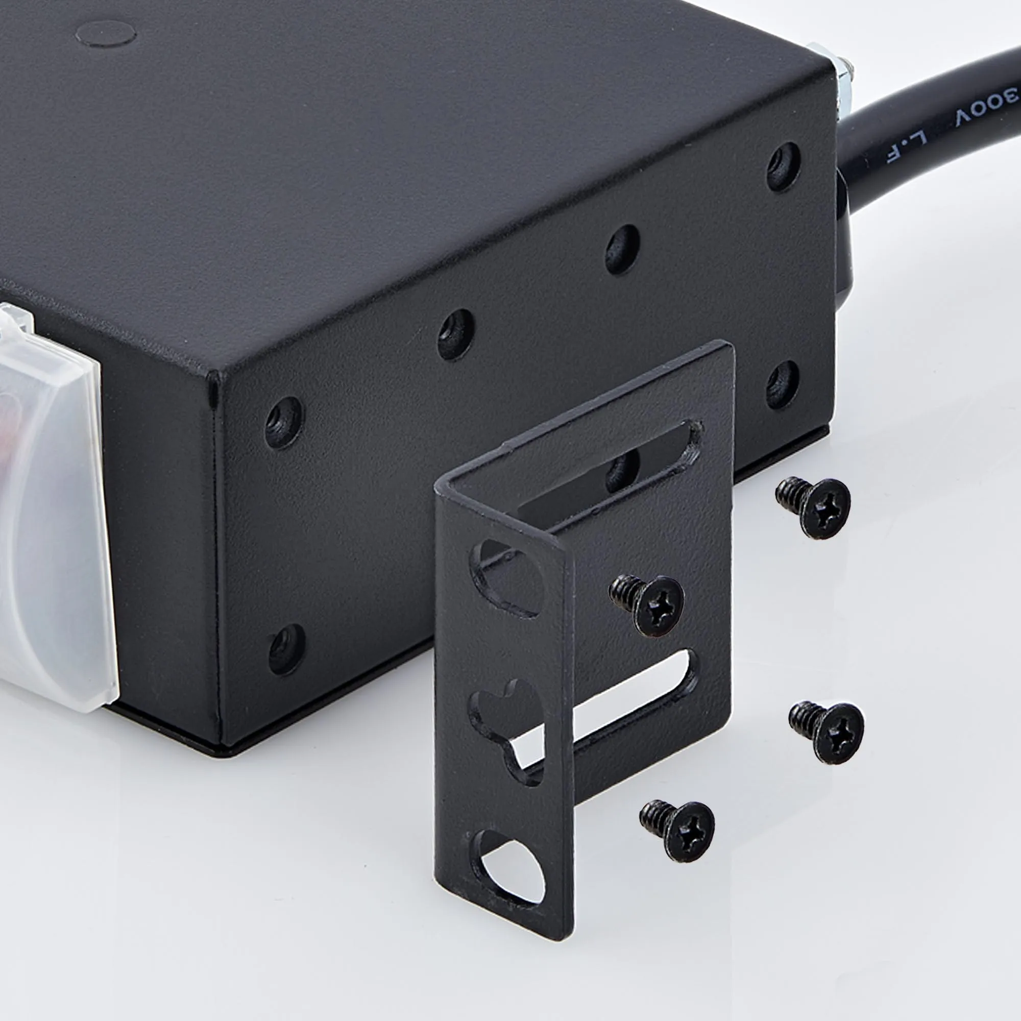 STARTECH-1215B8H-RACK-PDU-RA