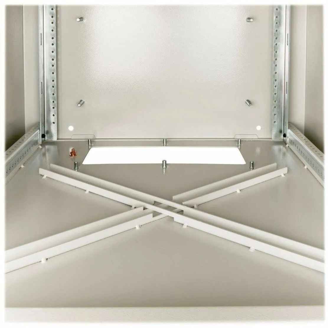 Tripp Lite-SRN4G6UDP